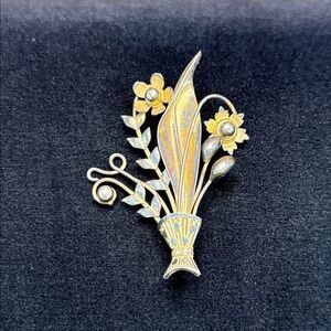 Bond Boyd Sterling Silver Elegant Floral Brooch Gold and Silver